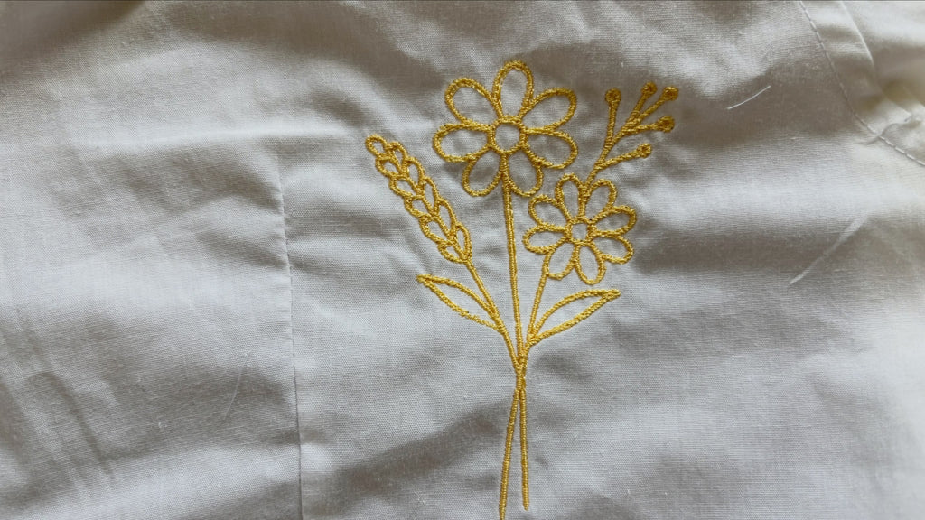 Unik upcycling-skjorte fra KLåNST