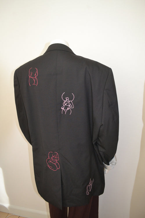 Blazer bagfra med håndbrodererede figurer
